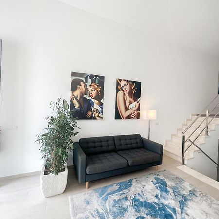Cozy And Modern Family Flat Carihuela Apartamento Torremolinos Exterior foto