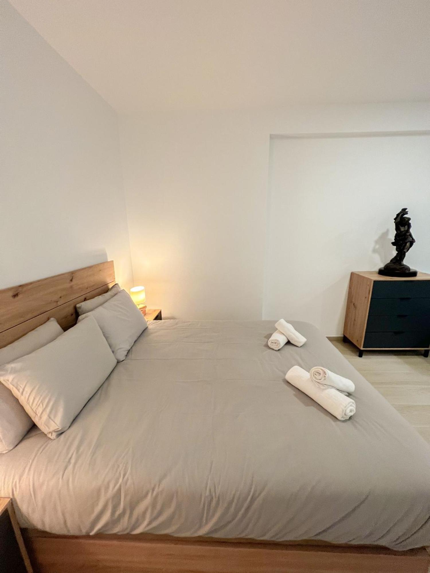 Cozy And Modern Family Flat Carihuela Apartamento Torremolinos Exterior foto