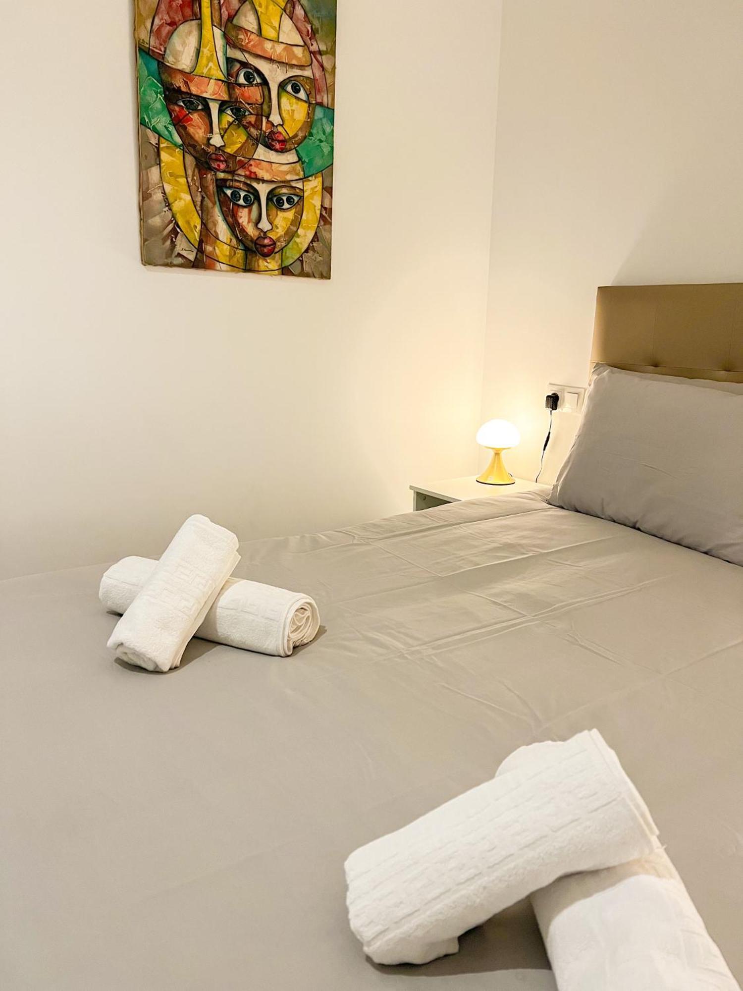 Cozy And Modern Family Flat Carihuela Apartamento Torremolinos Exterior foto